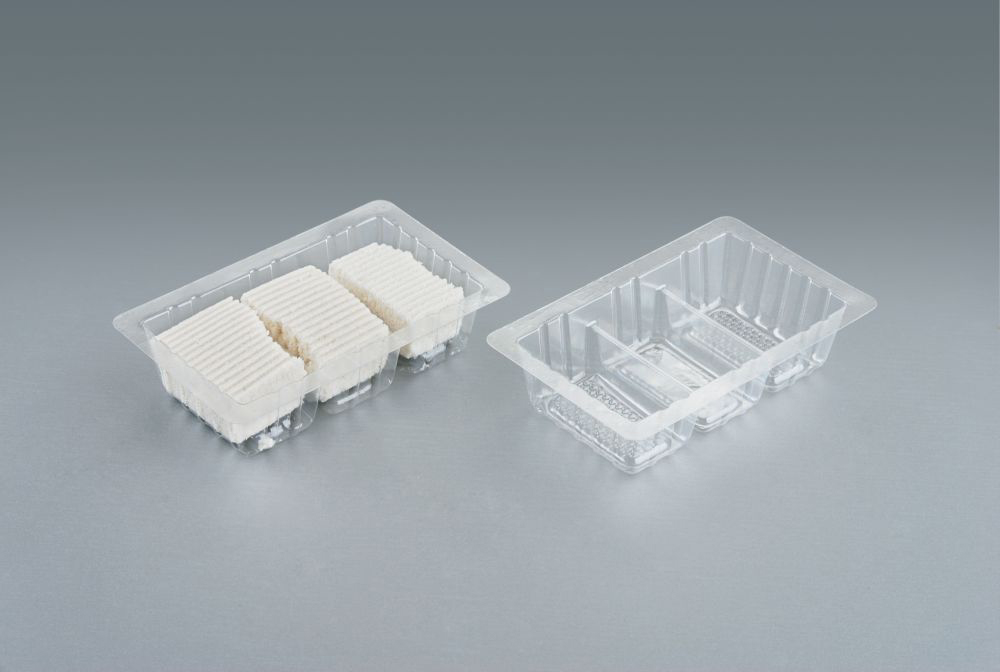 Three grid pastry tray