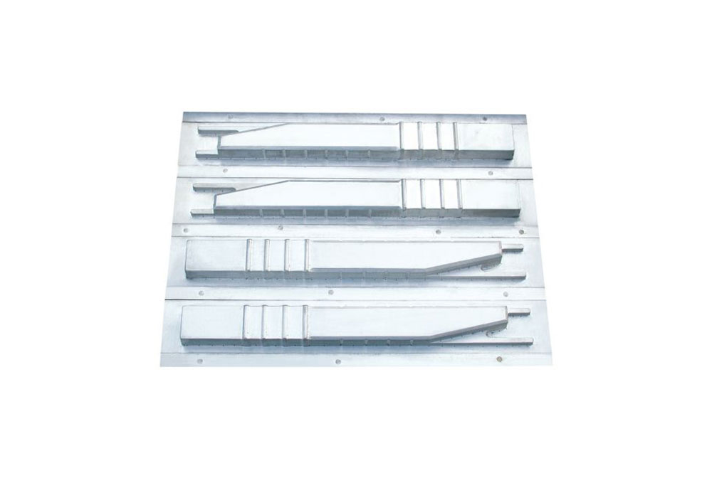 Hardware mould